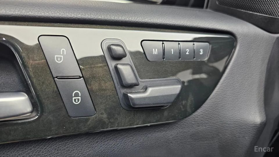 Mercedes-Benz M-class