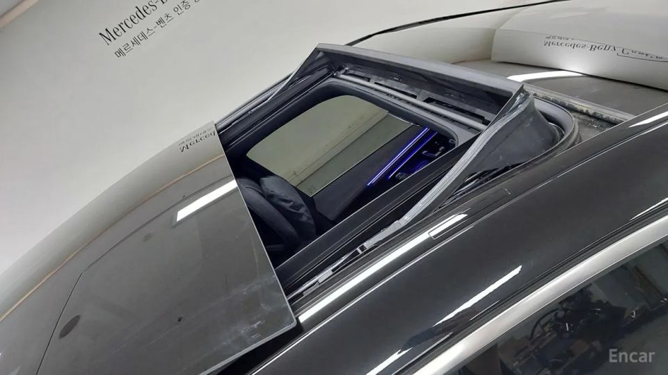 Mercedes-Benz EQE
