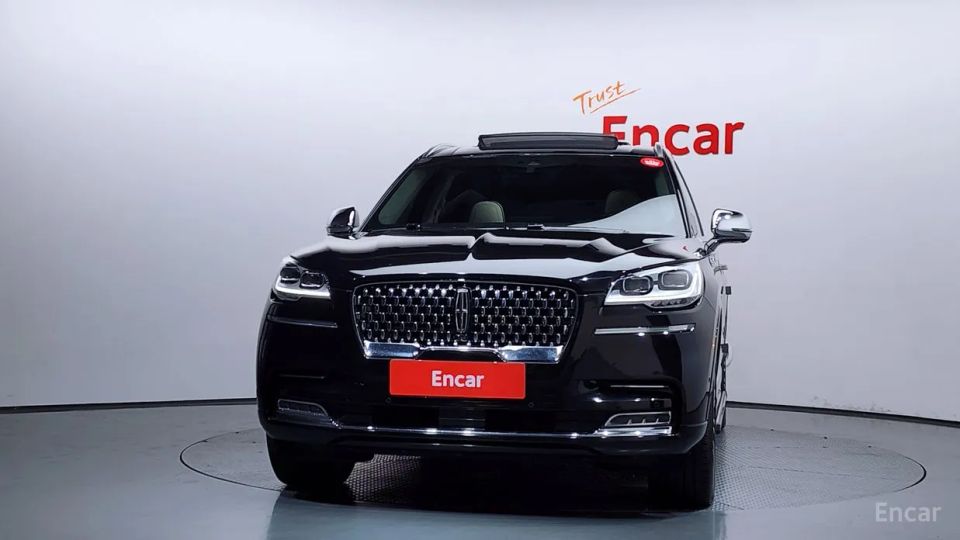 Lincoln Aviator