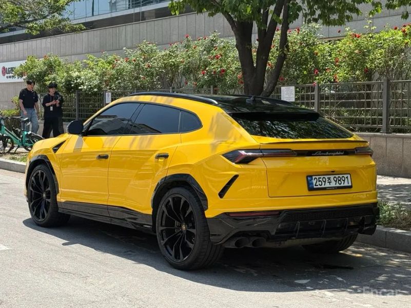 Lamborghini urus