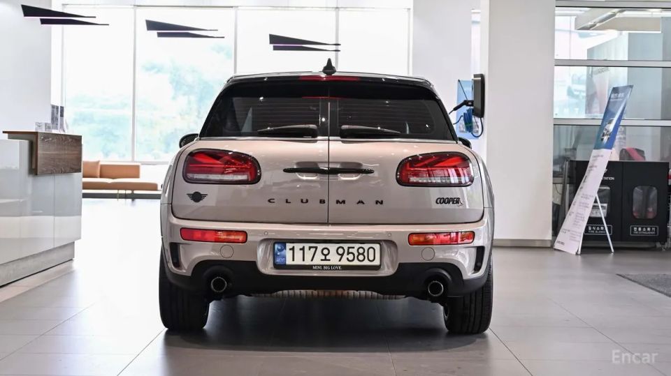 Mini clubman