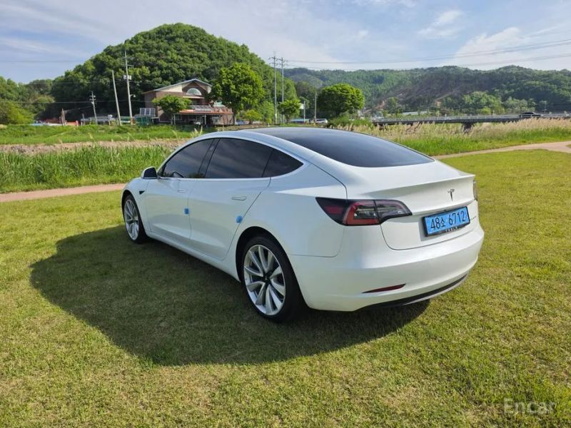 Tesla model-3