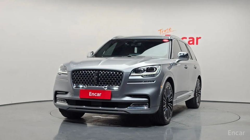 Lincoln Aviator