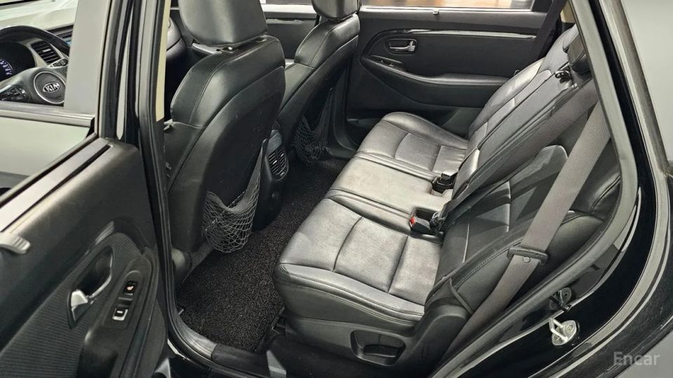 Kia Carens