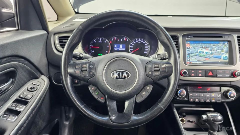 Kia Carens