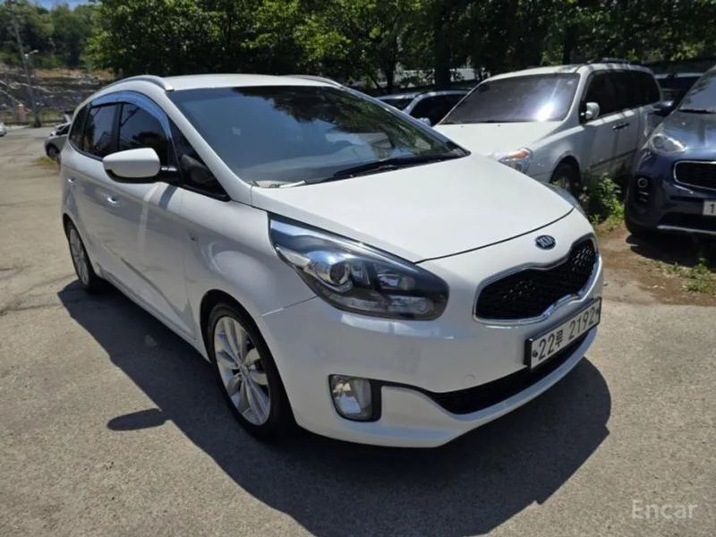 Kia Carens