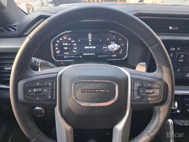 GMC Sierra