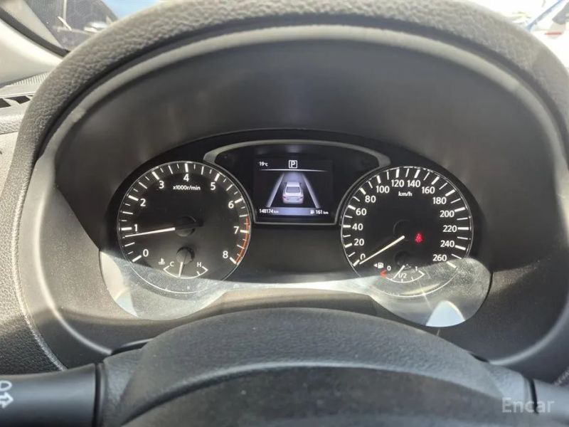 Nissan altima