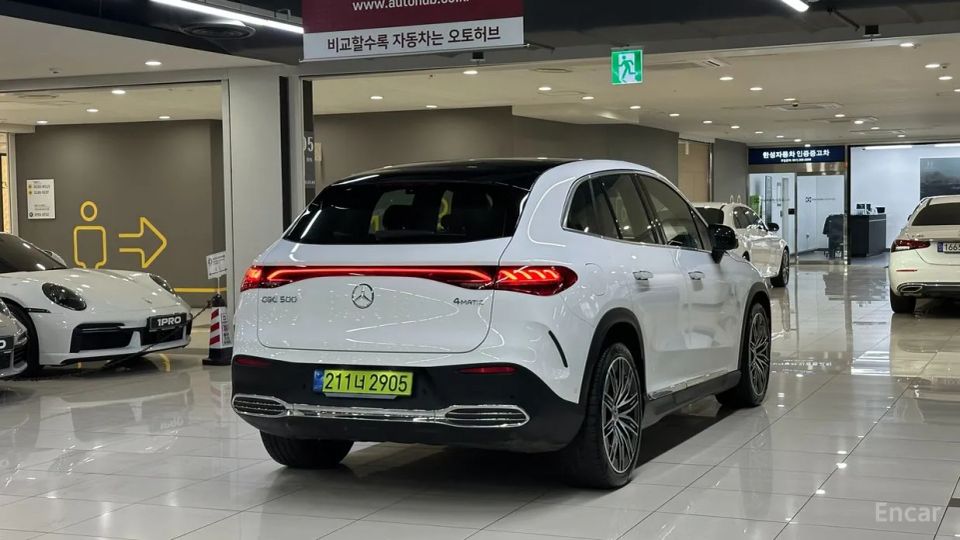 Mercedes-Benz EQE