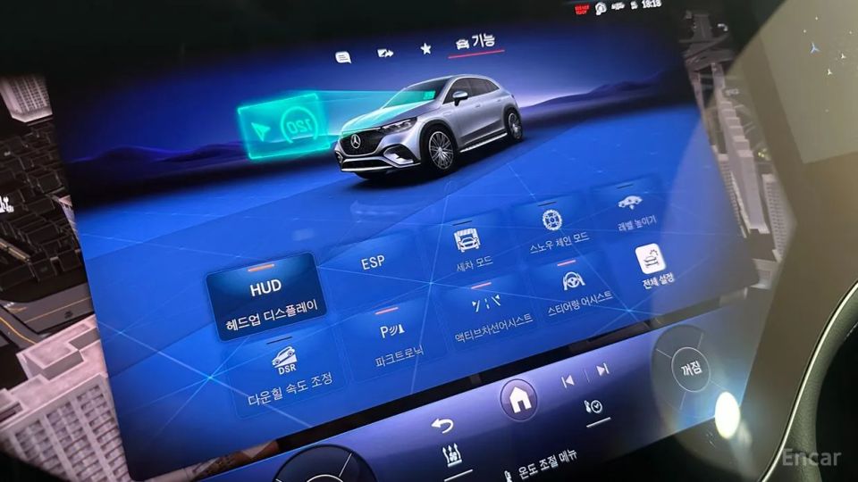 Mercedes-Benz EQE