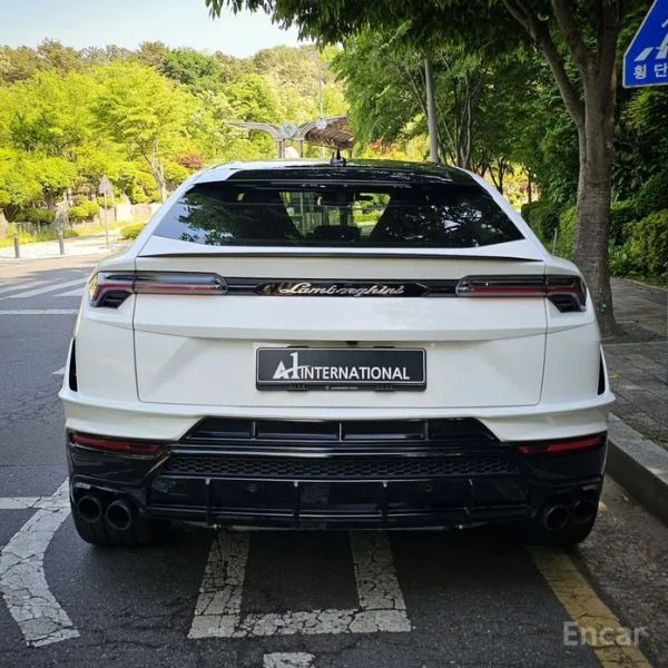 Lamborghini urus