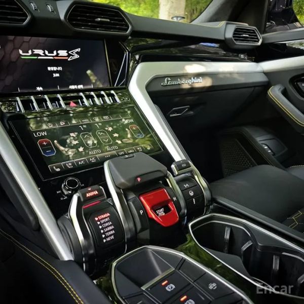 Lamborghini urus