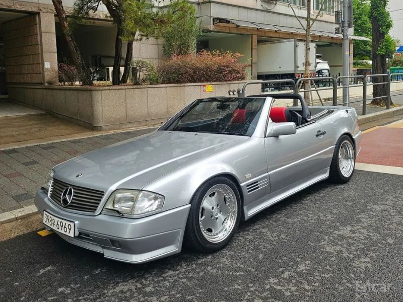 Mercedes-Benz SL-Class