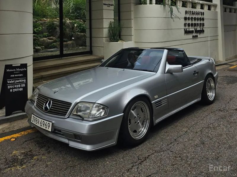 Mercedes-Benz SL-Class