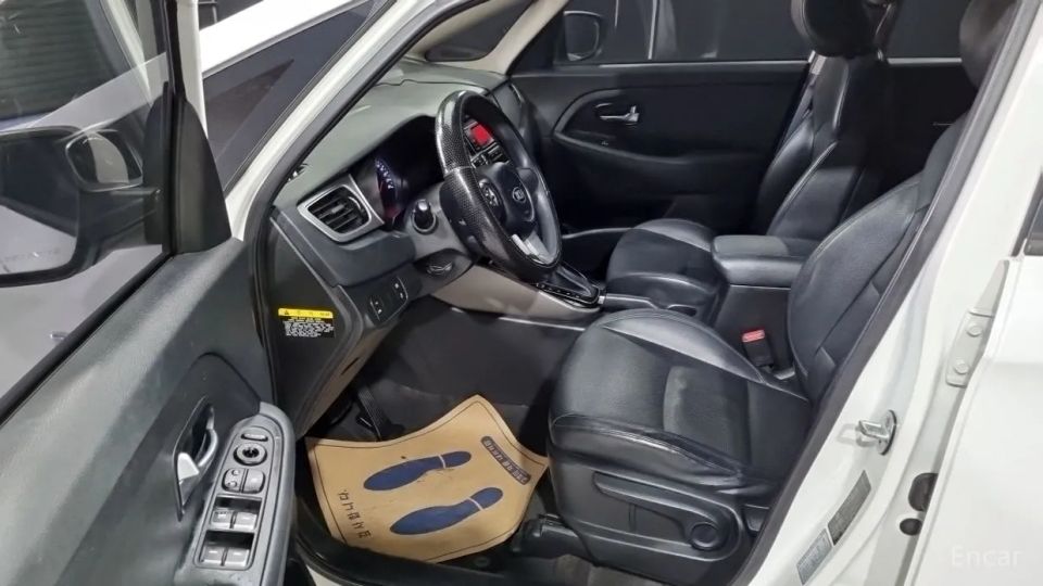 Kia Carens