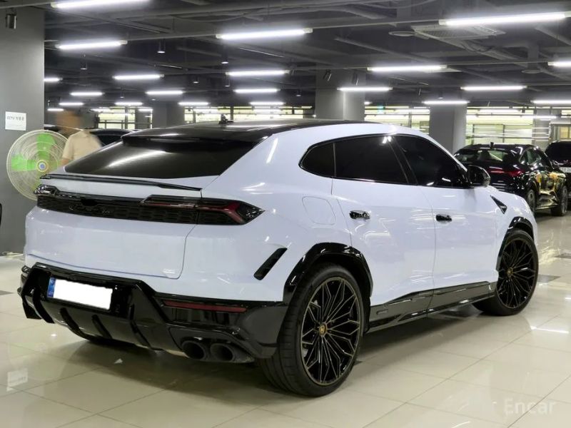 Lamborghini urus