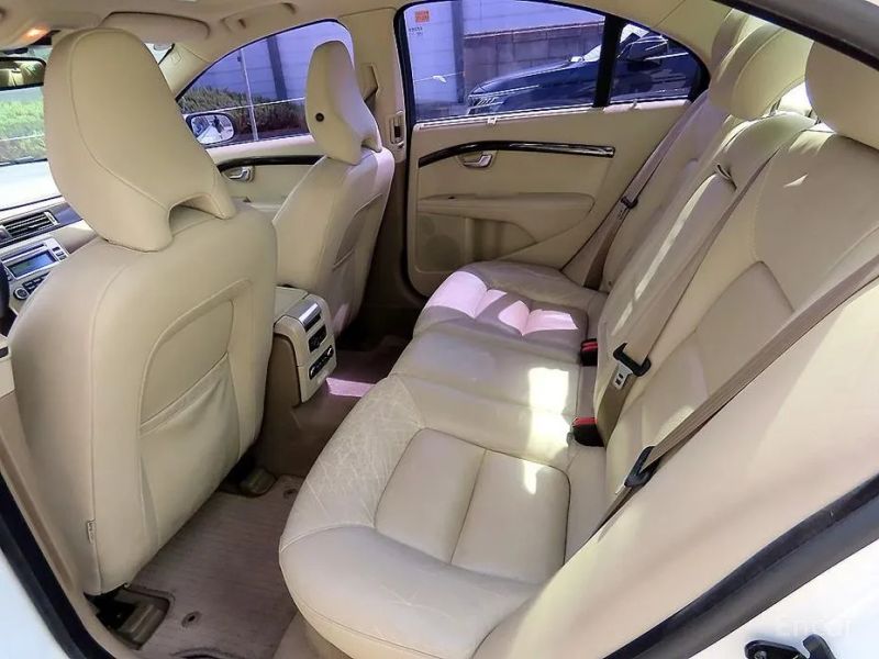 Volvo S80