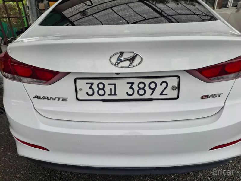 Hyundai AVANTE