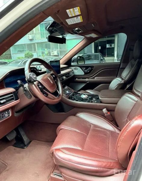 Lincoln Aviator