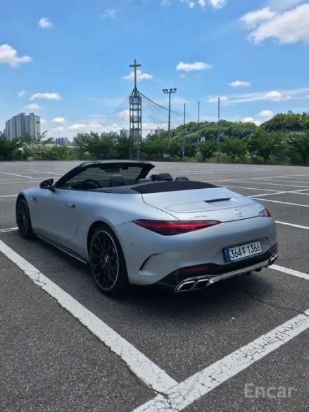 Mercedes-Benz SL-Class