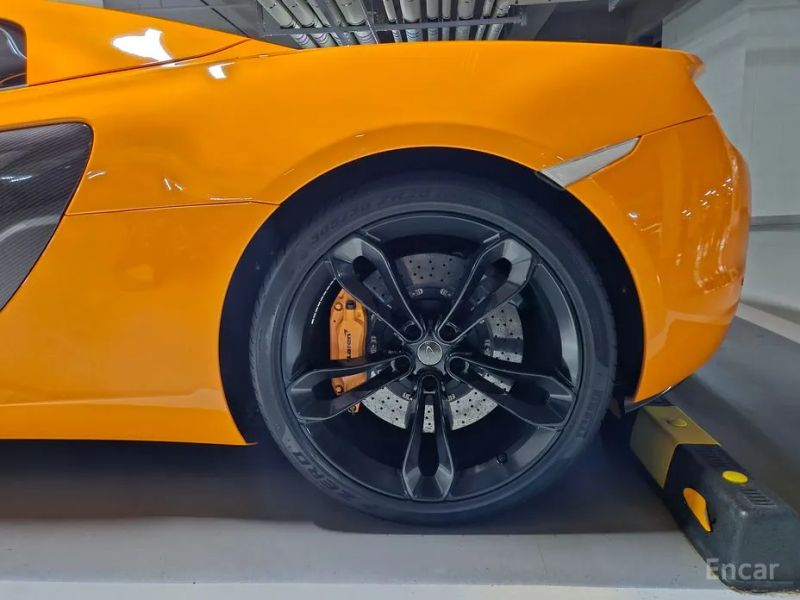 Mclaren 650S