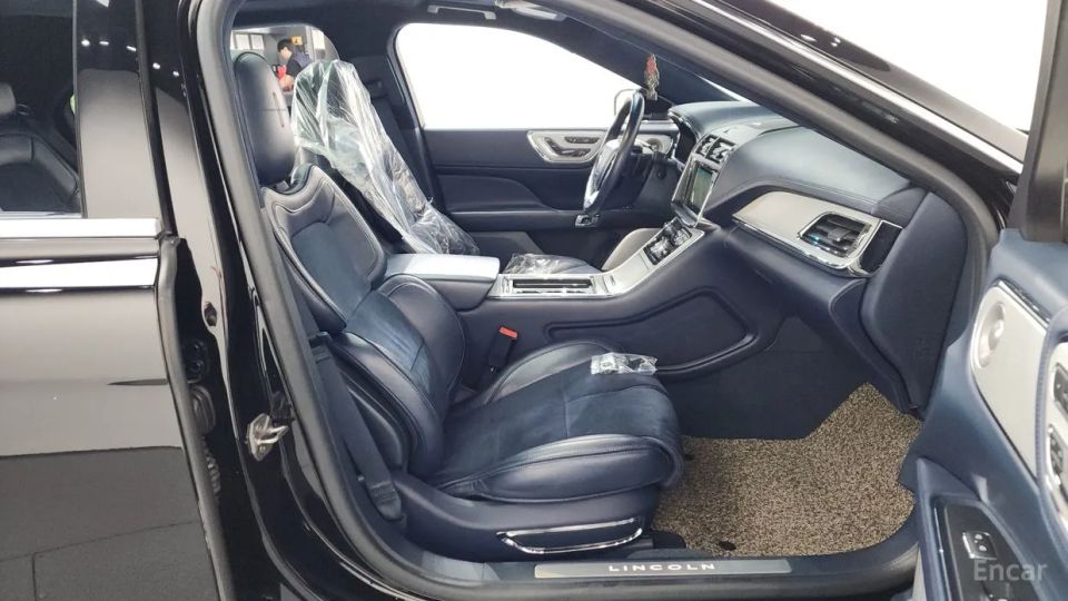 Lincoln Continental