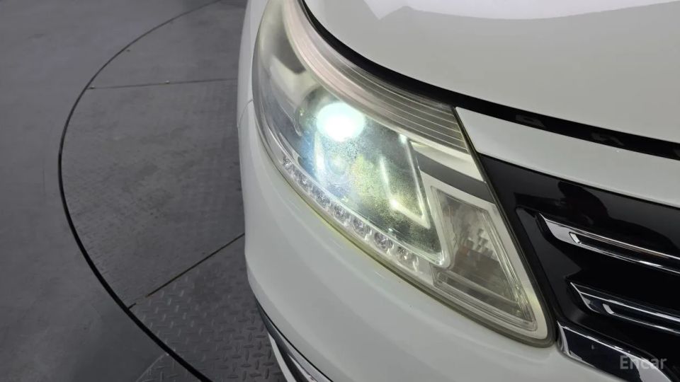 Renault-KoreaSamsung SM5