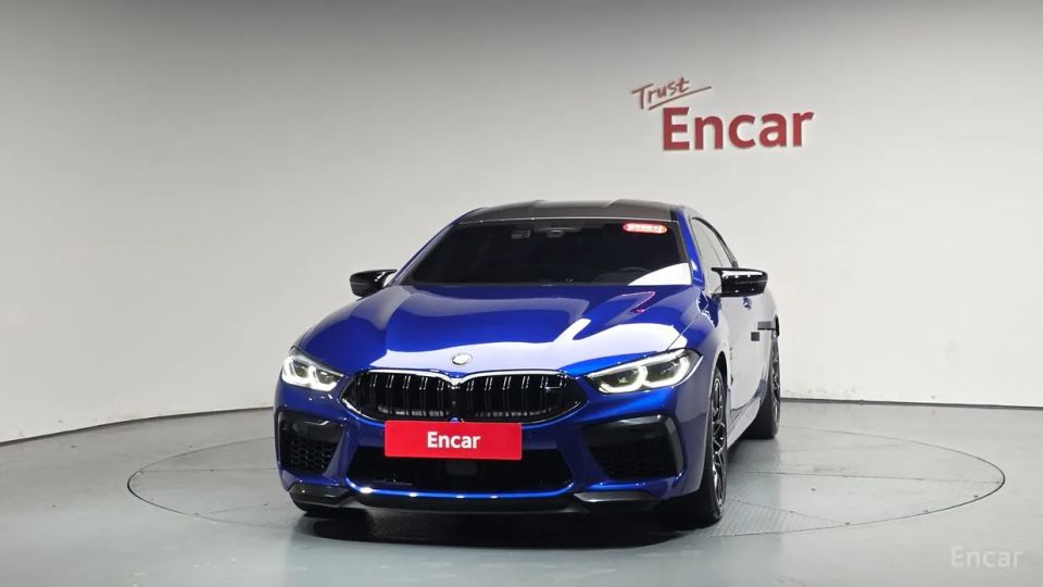 BMW M8