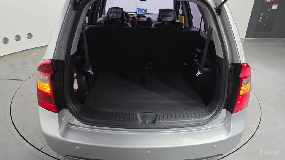 Kia Carens