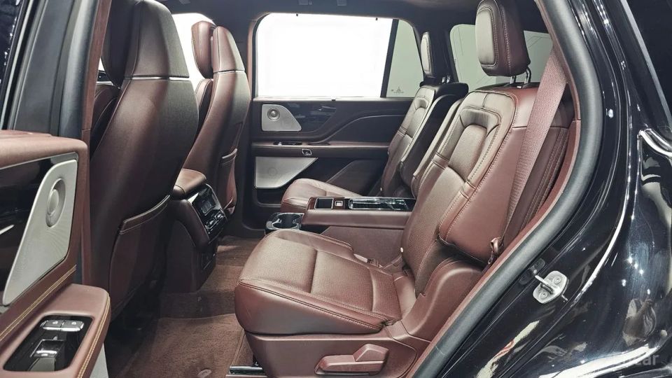 Lincoln Aviator