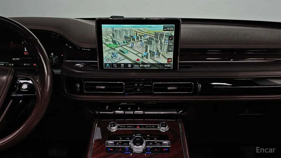 Lincoln Aviator
