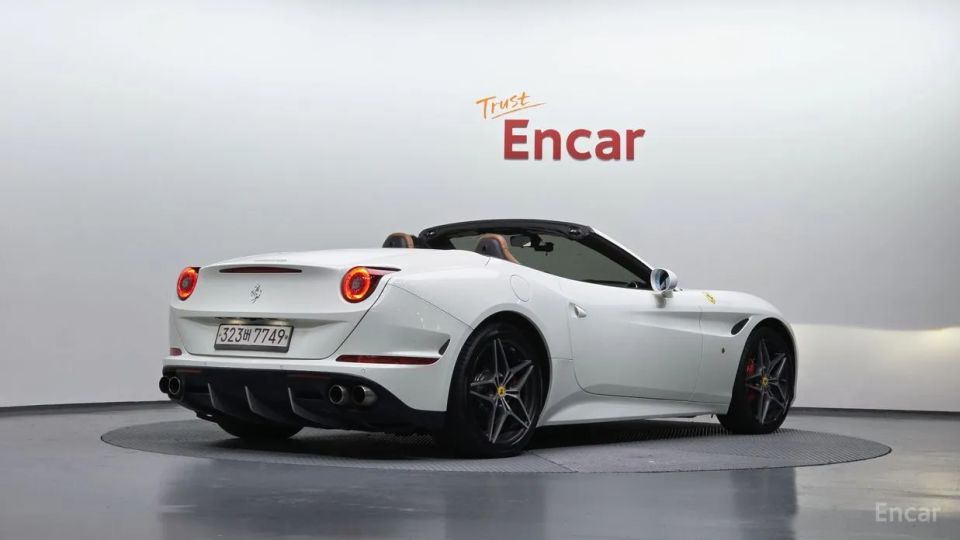 Ferrari California