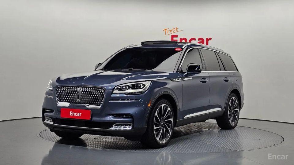Lincoln Aviator