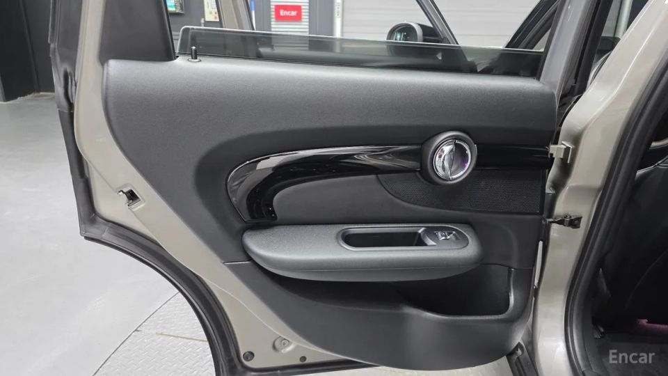 Mini clubman