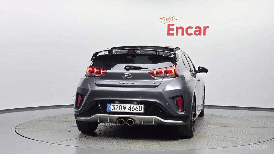 Hyundai Veloster