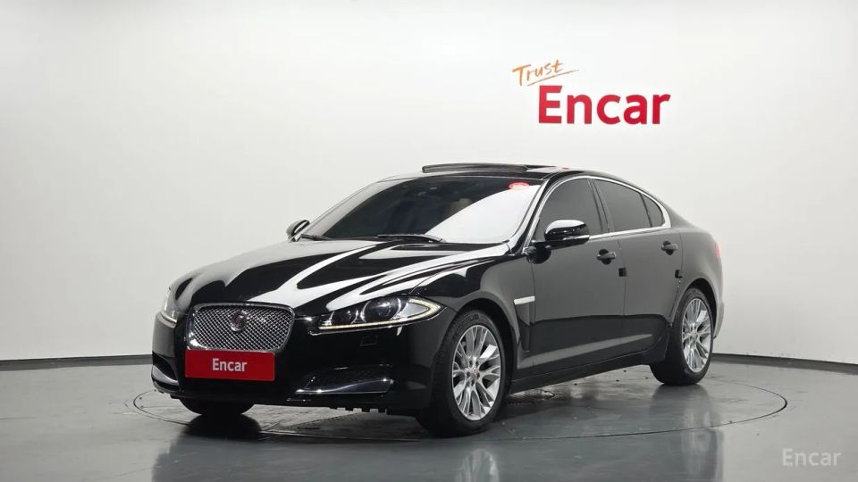 Jaguar xf