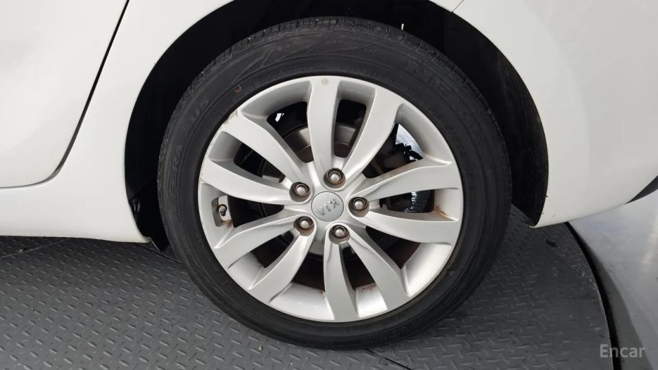 Kia Carens