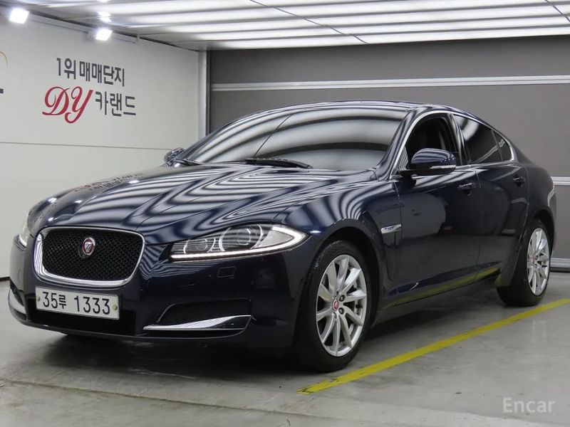 Jaguar xf
