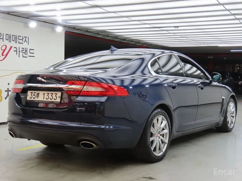 Jaguar xf