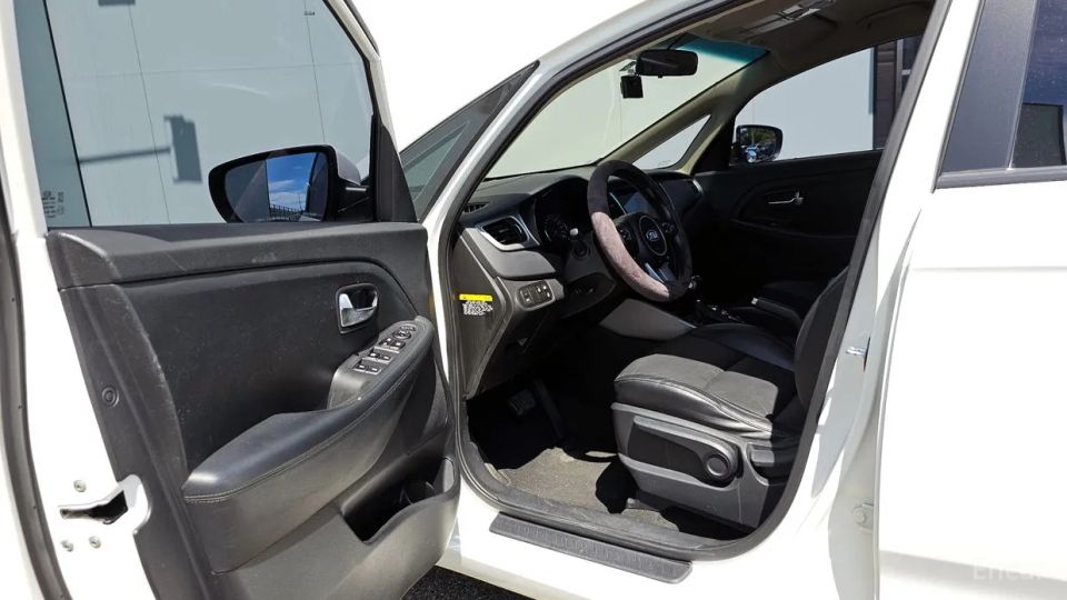 Kia Carens
