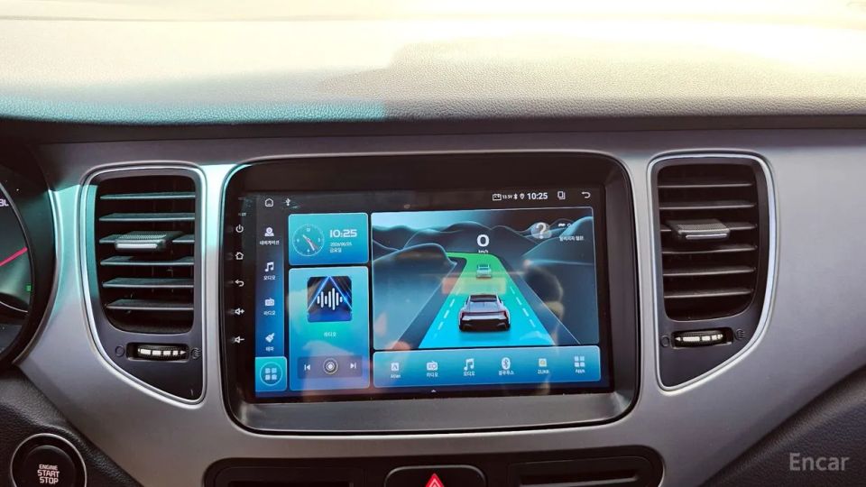 Kia Carens