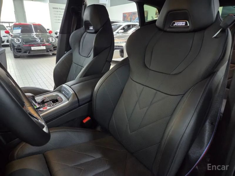 BMW XM