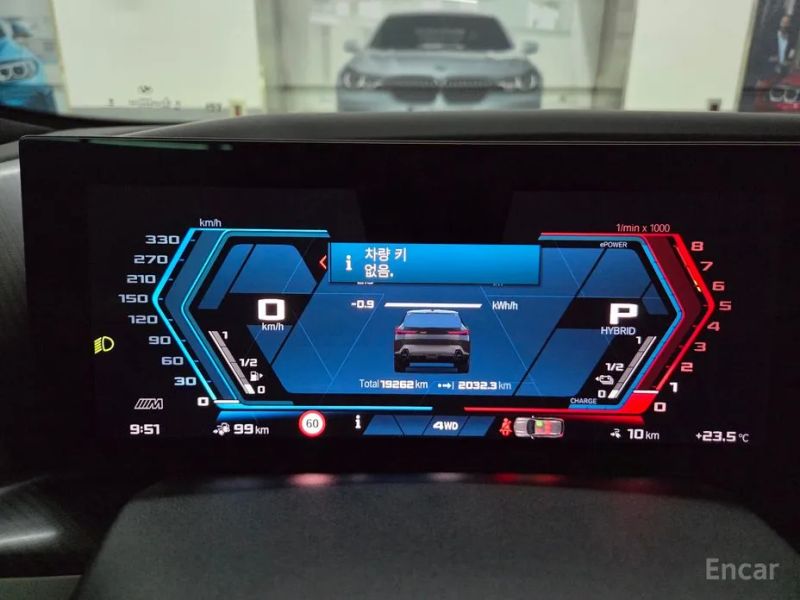 BMW XM