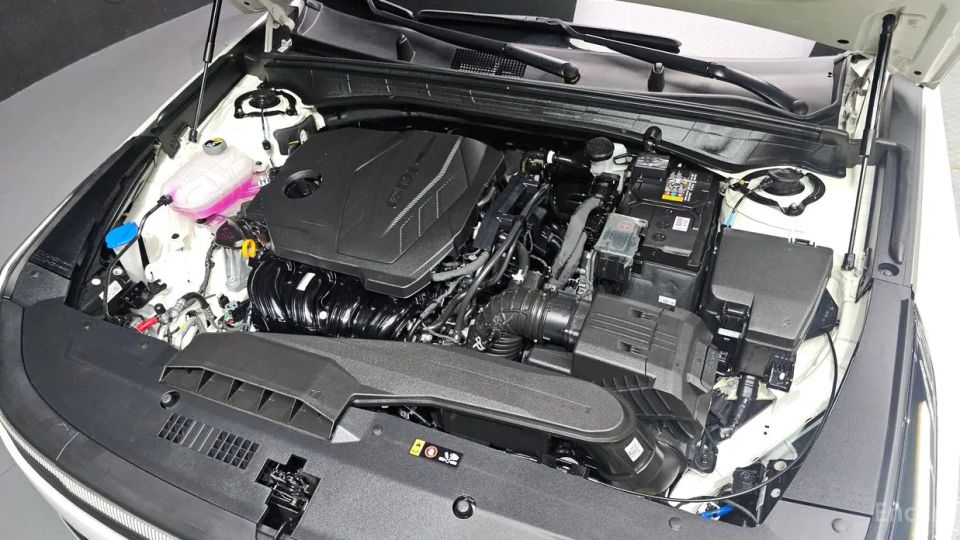 Kia K8