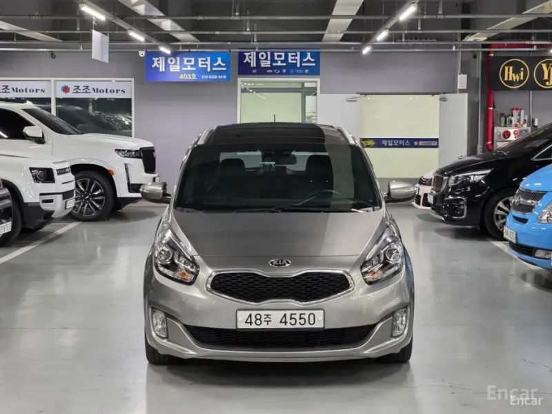 Kia Carens