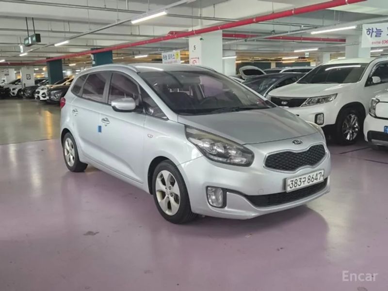 Kia Carens