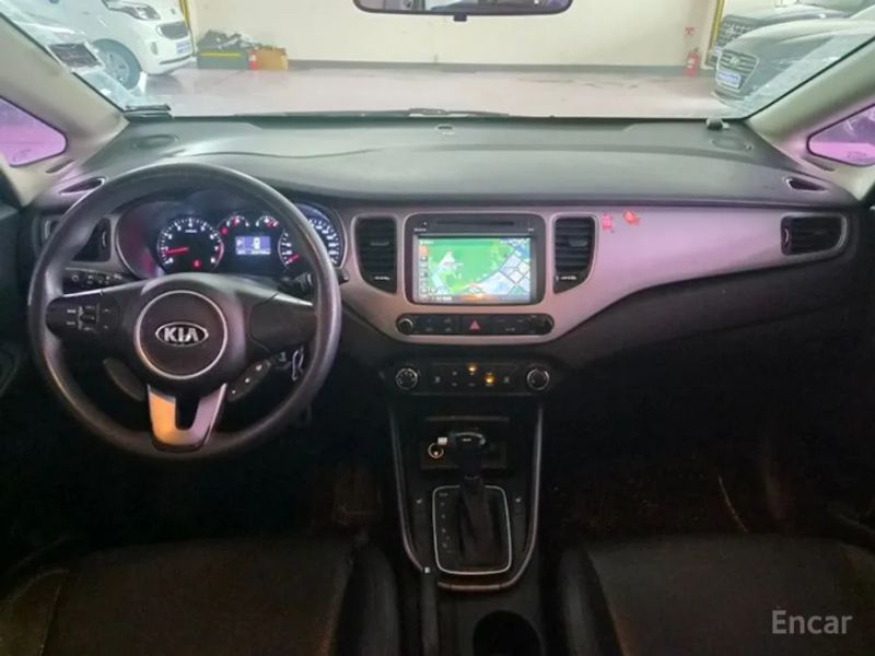 Kia Carens