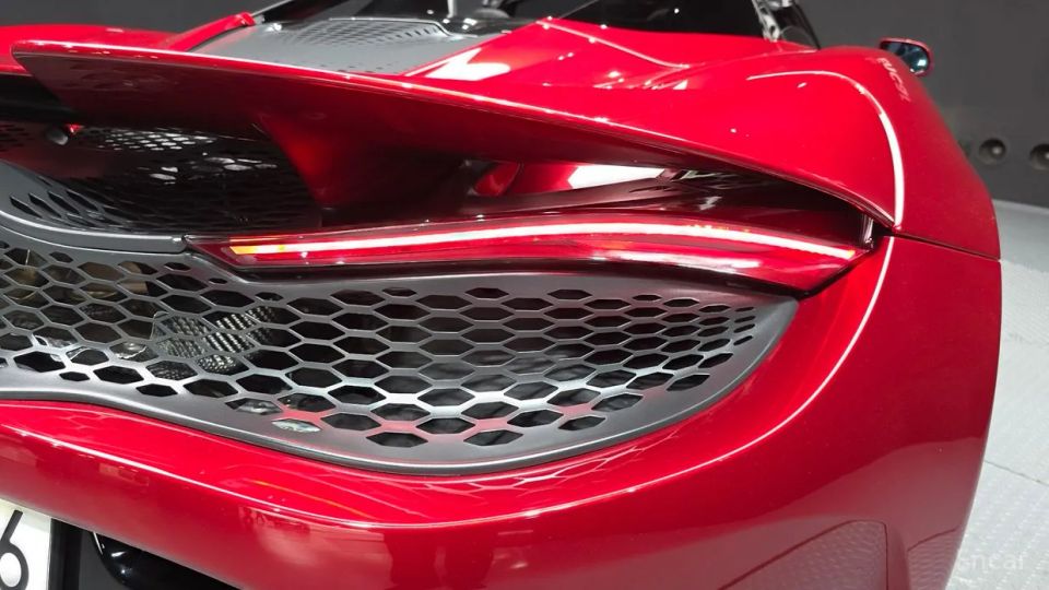 Mclaren 750S