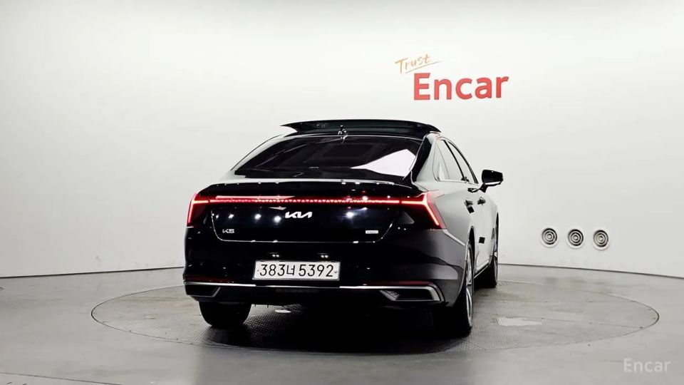 Kia K8