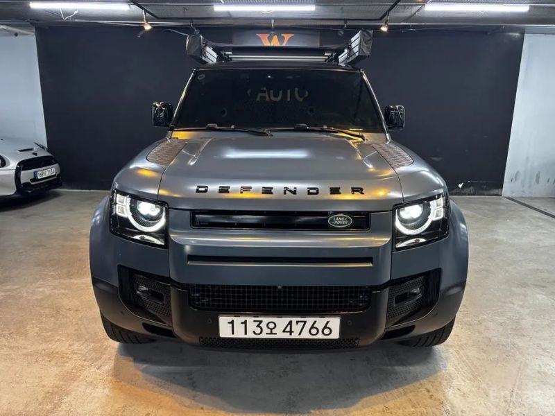 Land Rover Defender